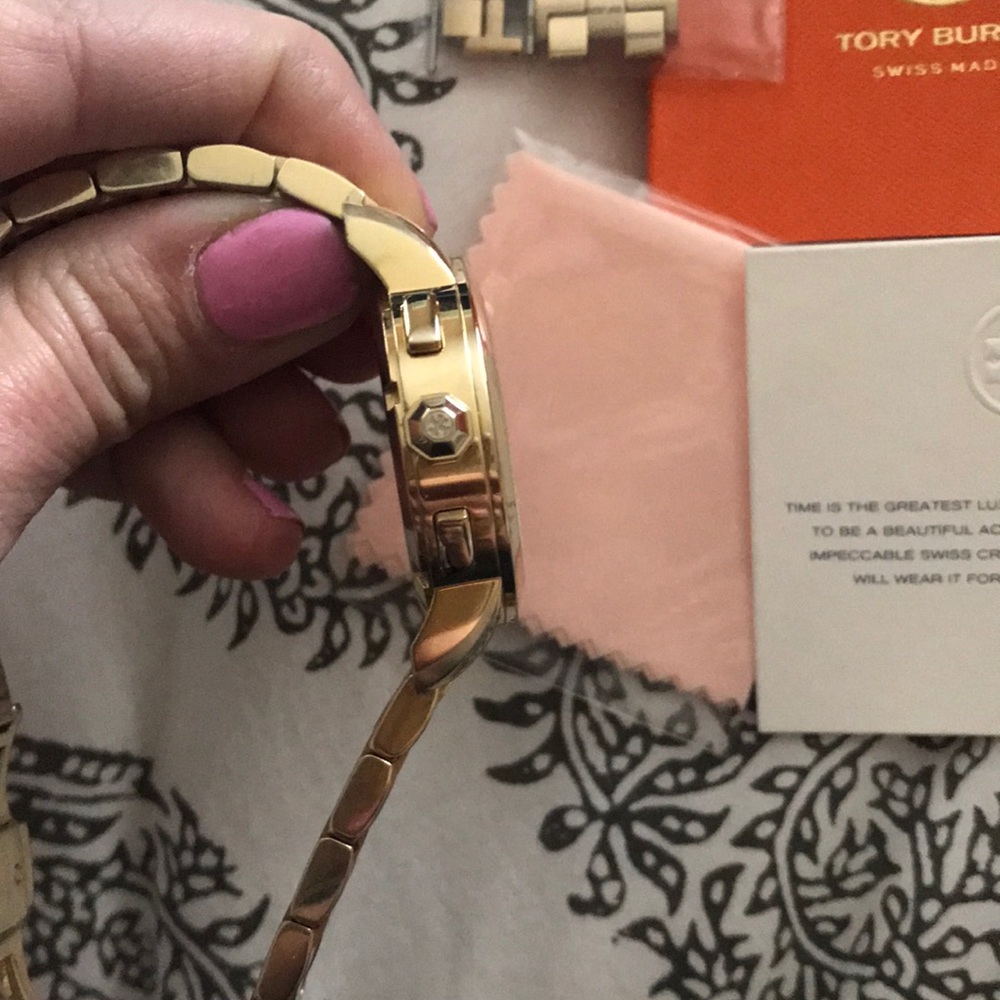 Tory Burch Gold Watch - Picture 7 of 8